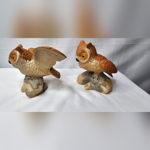 Vintage Set Of Owls On Log Ceramic Figurines - Picture 2 of 13